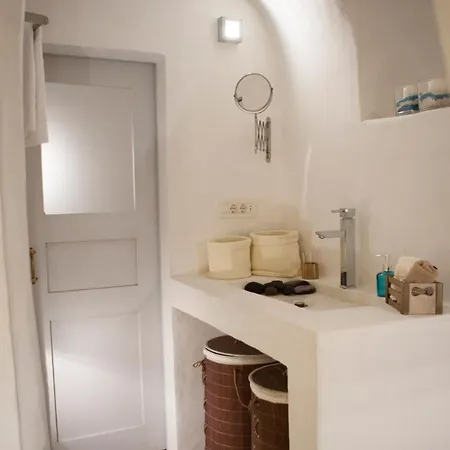 Oia, Finikia Cave House * Ia