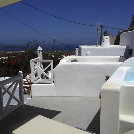 Holiday home Oia, Finikia Cave House *