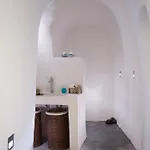 Oia, Finikia Cave House بيت للعطل أويا
